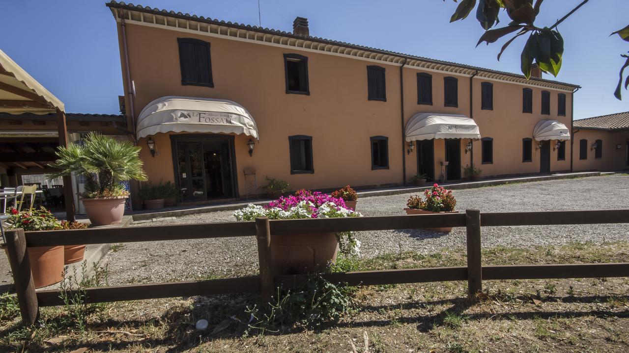 Hotel Antico Casale Le Fossate Giove Exterior foto
